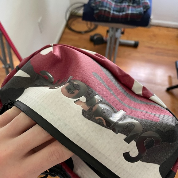 Red Camo Waist Bag - Picture 4 of 5